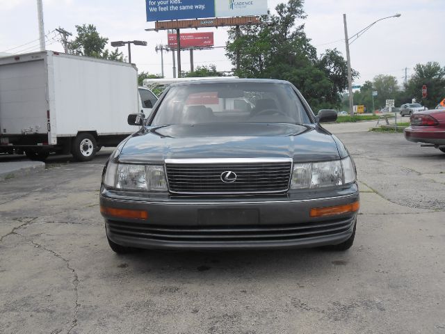 Lexus LS 400 1993 photo 7