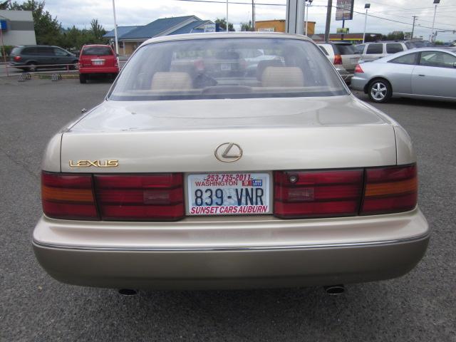 Lexus LS 400 1994 photo 4