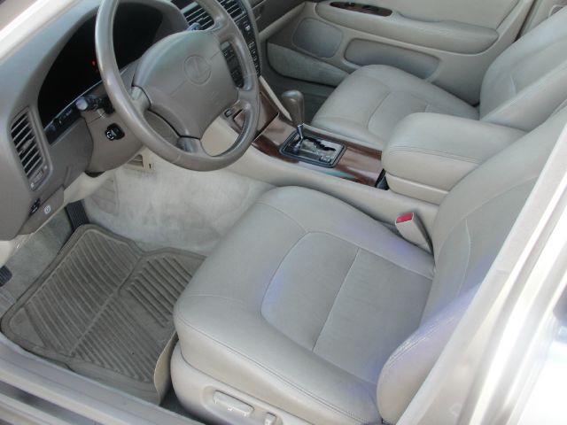 Lexus LS 400 1995 photo 13