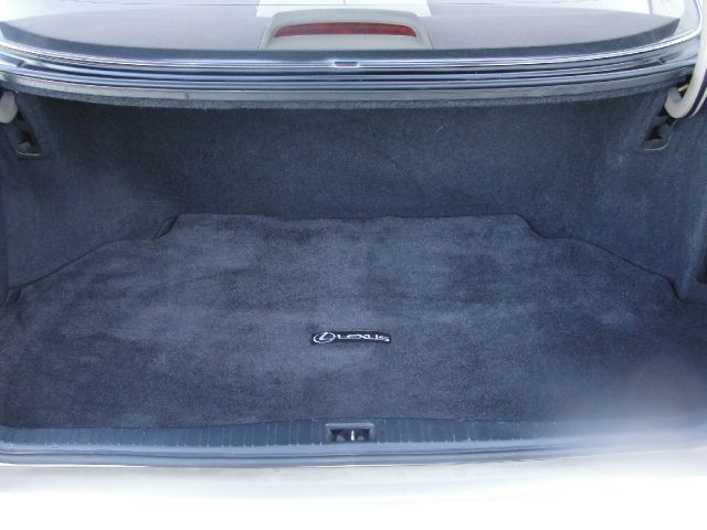 Lexus LS 400 1995 photo 2