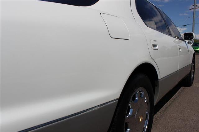 Lexus LS 400 1996 photo 1