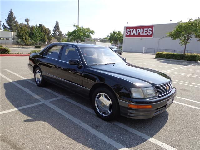 Lexus LS 400 1997 photo 1