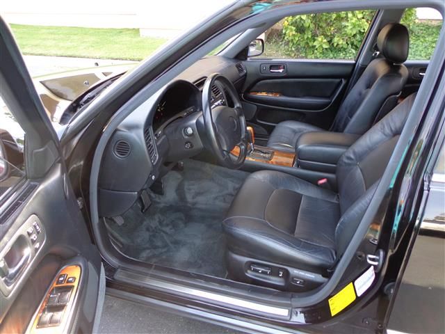 Lexus LS 400 1997 photo 5