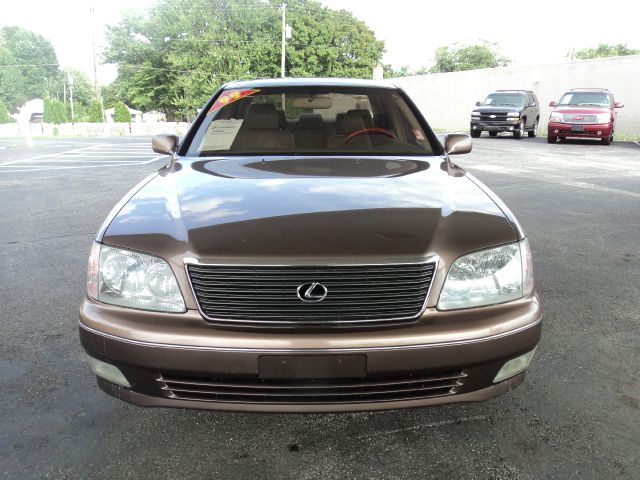 Lexus LS 400 1999 photo 3