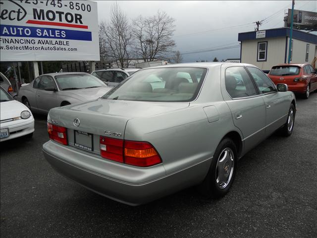 Lexus LS 400 1999 photo 1