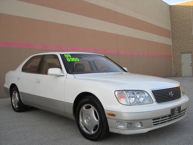Lexus LS 400 1999 photo 3