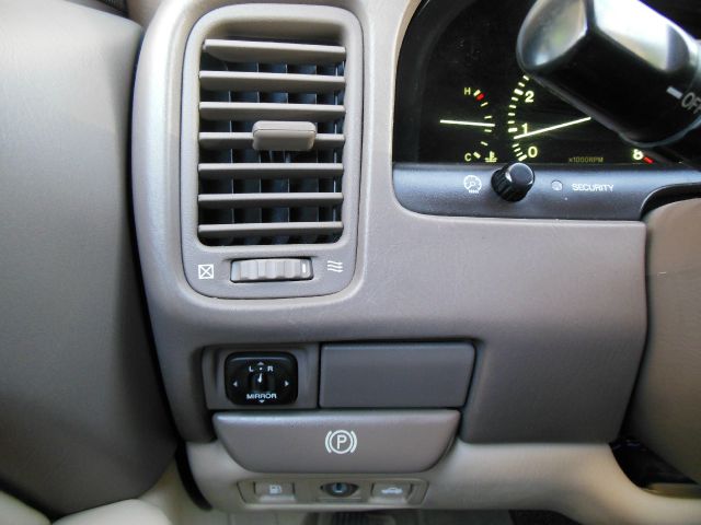 Lexus LS 400 Unknown Sedan