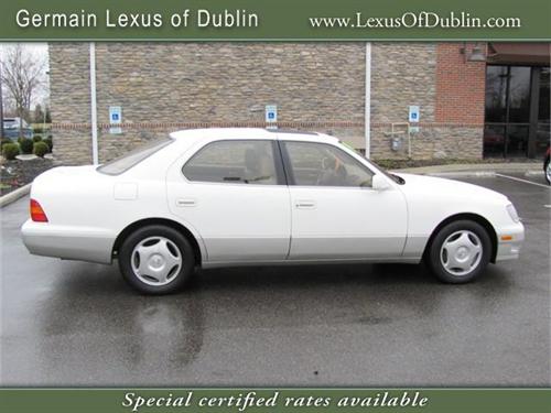 Lexus LS 400 1999 photo 1