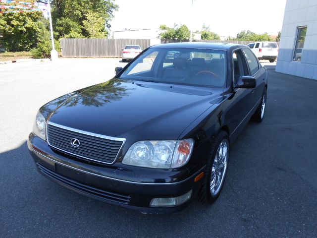Lexus LS 400 1999 photo 1