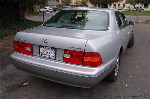 Lexus LS 400 1999 photo 3
