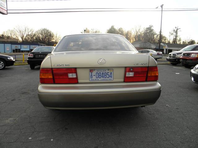Lexus LS 400 1999 photo 3