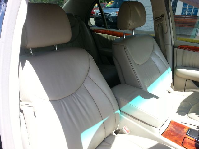 Lexus LS 430 2001 photo 10
