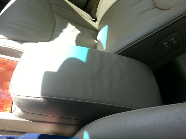 Lexus LS 430 2001 photo 23