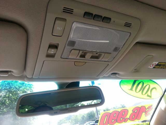 Lexus LS 430 2001 photo 24