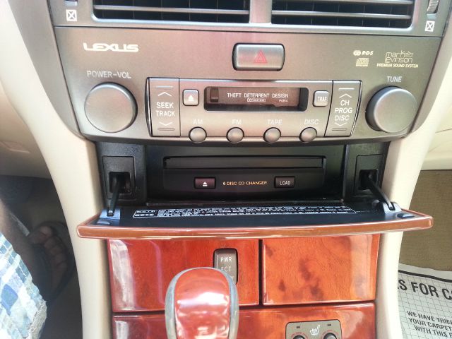 Lexus LS 430 2001 photo 27