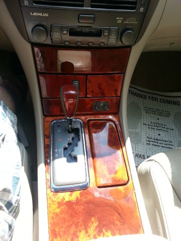 Lexus LS 430 2001 photo 28