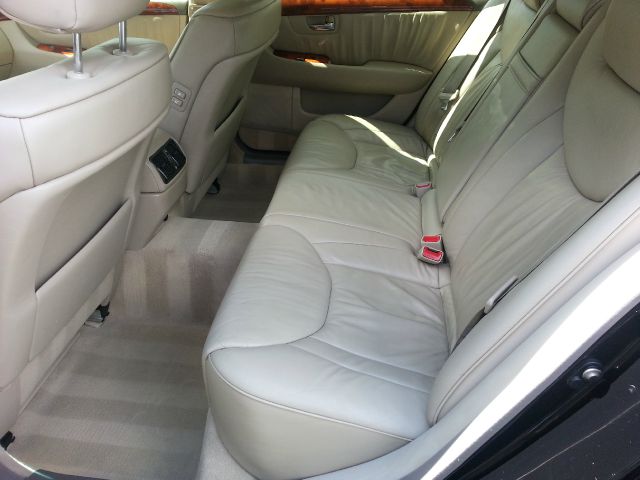 Lexus LS 430 2001 photo 42