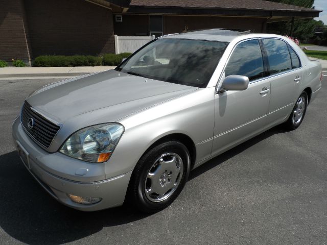 Lexus LS 430 2001 photo 3