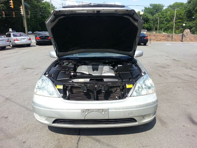 Lexus LS 430 2001 photo 11