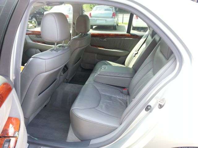 Lexus LS 430 2001 photo 4
