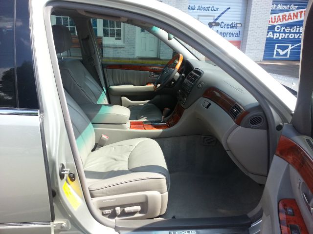 Lexus LS 430 2001 photo 41