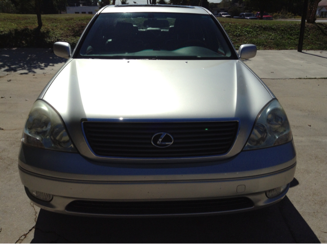 Lexus LS 430 2001 photo 4