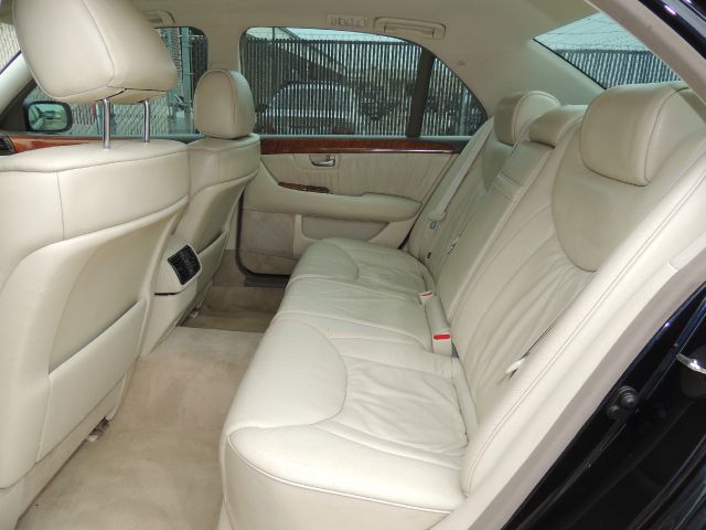 Lexus LS 430 2001 photo 10