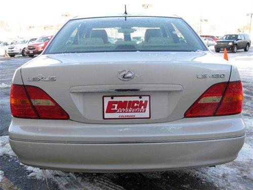 Lexus LS 430 2002 photo 2