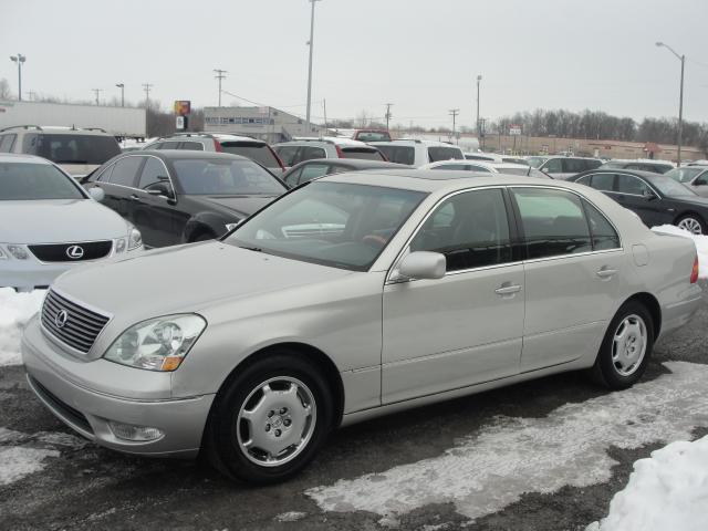 Lexus LS 430 2002 photo 3