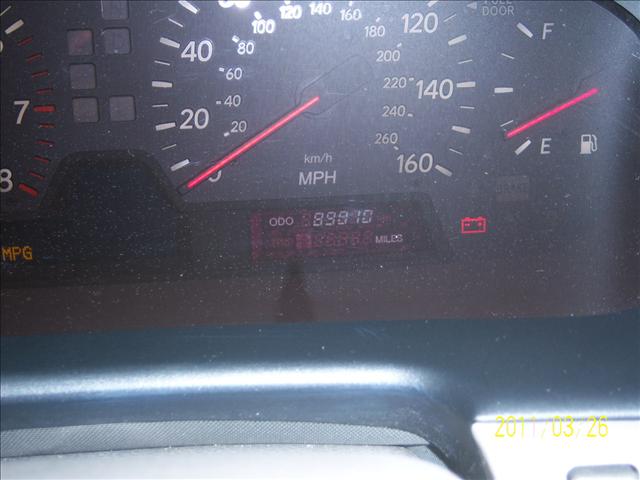 Lexus LS 430 2002 photo 2