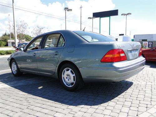 Lexus LS 430 2002 photo 1