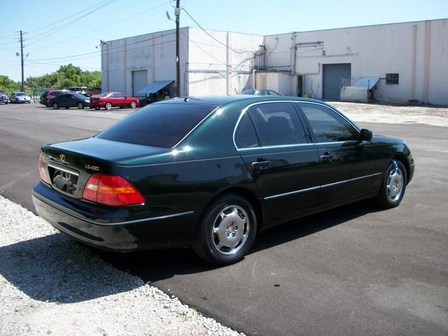 Lexus LS 430 2002 photo 4