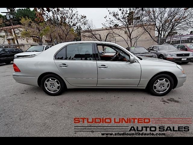 Lexus LS 430 2002 photo 1