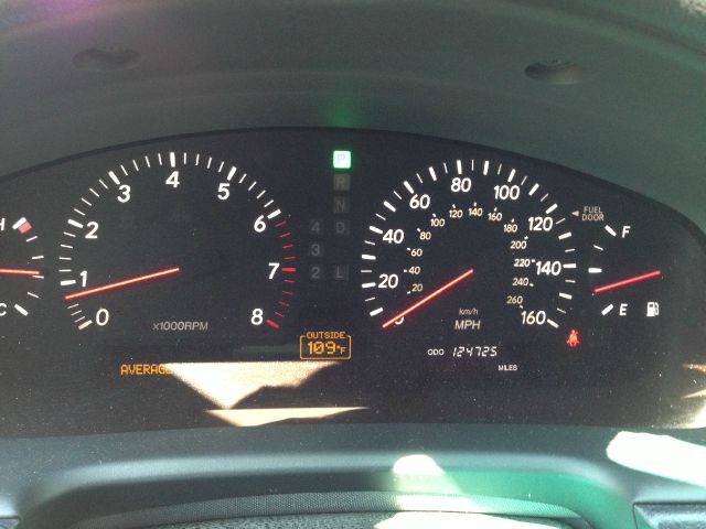 Lexus LS 430 2002 photo 2