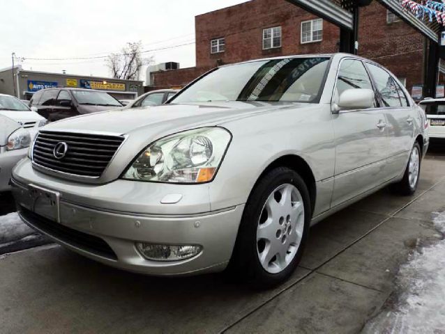 Lexus LS 430 2002 photo 4