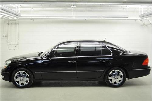 Lexus LS 430 2002 photo 2