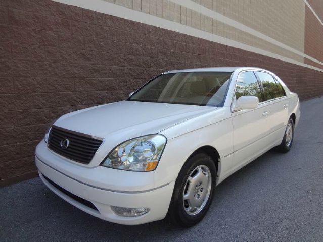 Lexus LS 430 2002 photo 4