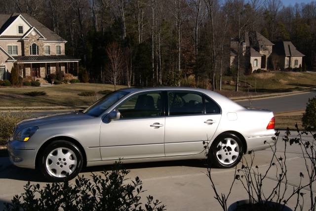 Lexus LS 430 2003 photo 2