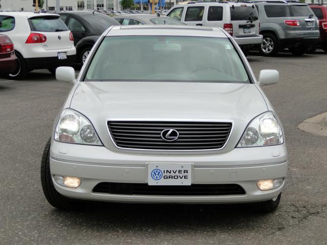 Lexus LS 430 2003 photo 2