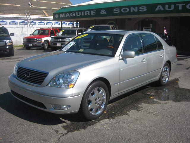 Lexus LS 430 Base Unspecified