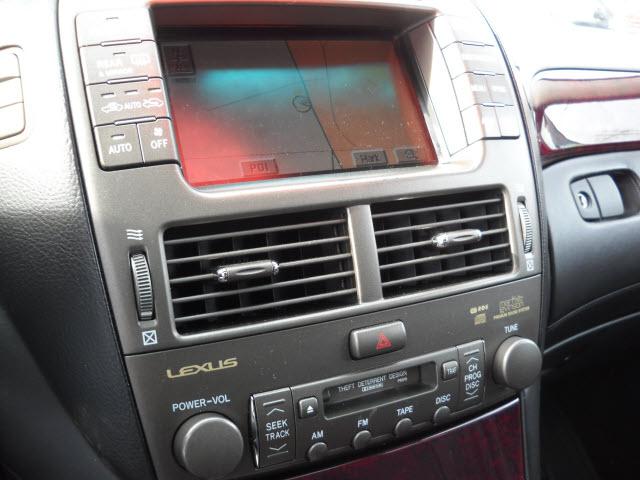 Lexus LS 430 2003 photo 4