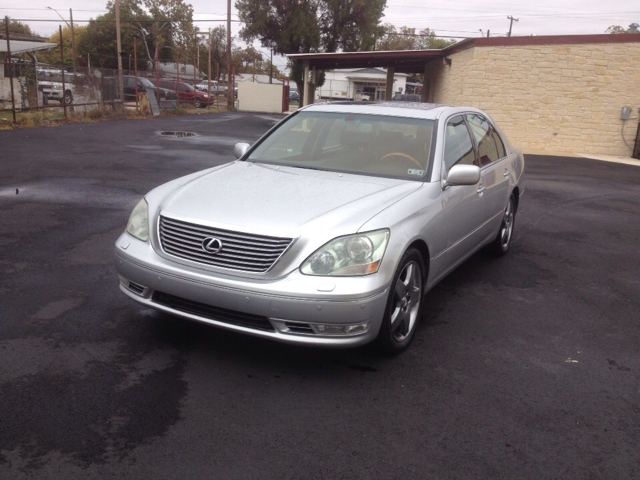 Lexus LS 430 2004 photo 1