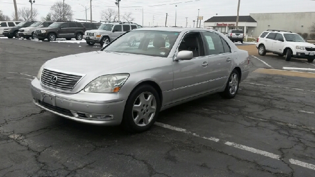 Lexus LS 430 2004 photo 1