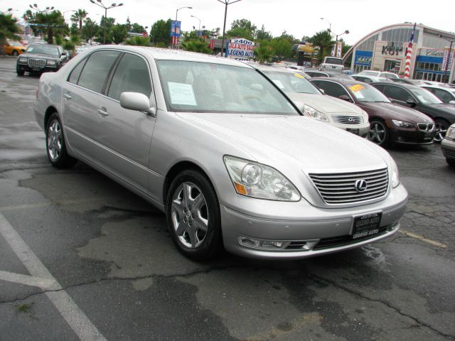 Lexus LS 430 2004 photo 3