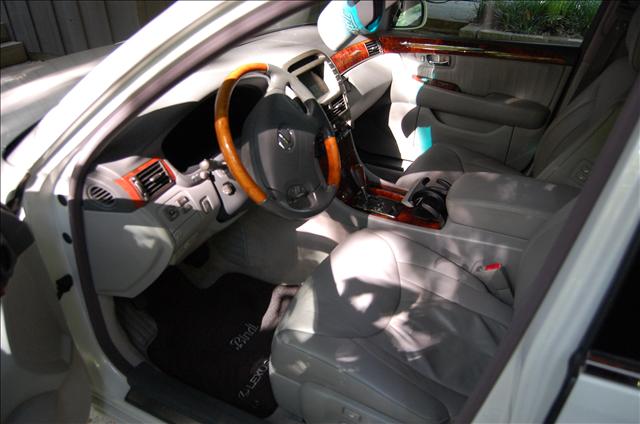 Lexus LS 430 2004 photo 4
