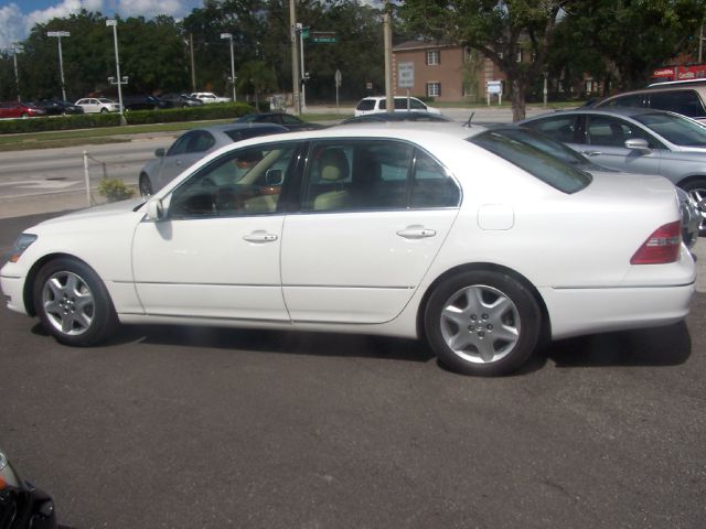 Lexus LS 430 2004 photo 1