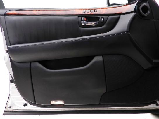 Lexus LS 430 2004 photo 1