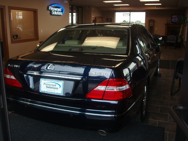 Lexus LS 430 2005 photo 1