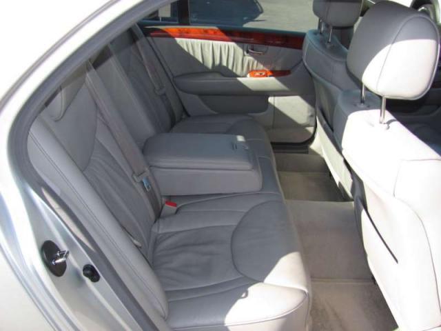 Lexus LS 430 Base Sedan