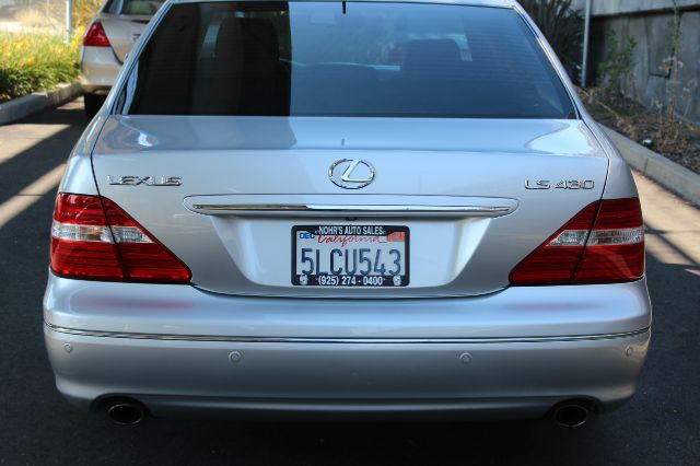 Lexus LS 430 2005 photo 1